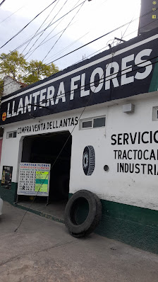 Llantera Flores